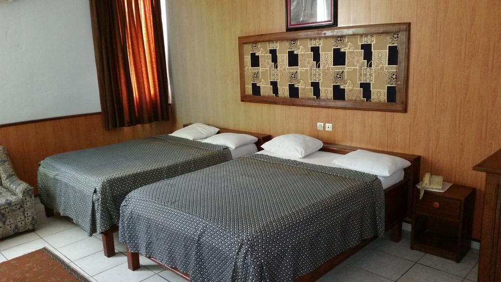 SAFFANA hôtel Douala Quarto foto