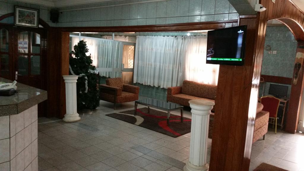 SAFFANA hôtel Douala Exterior foto