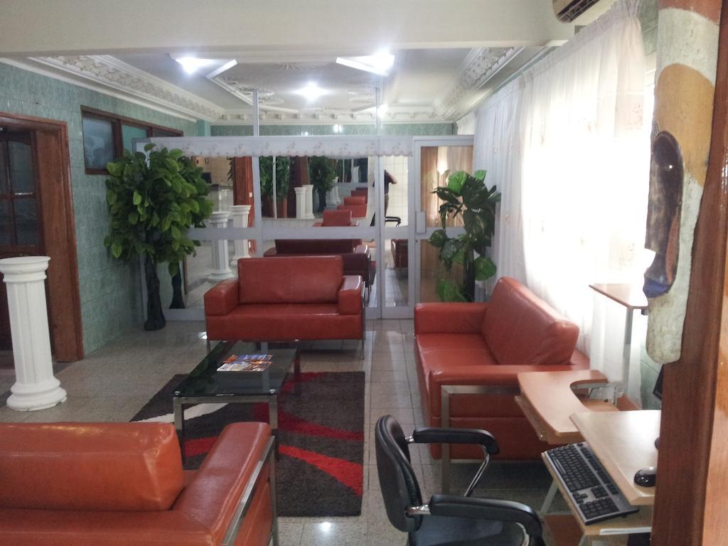 SAFFANA hôtel Douala Exterior foto