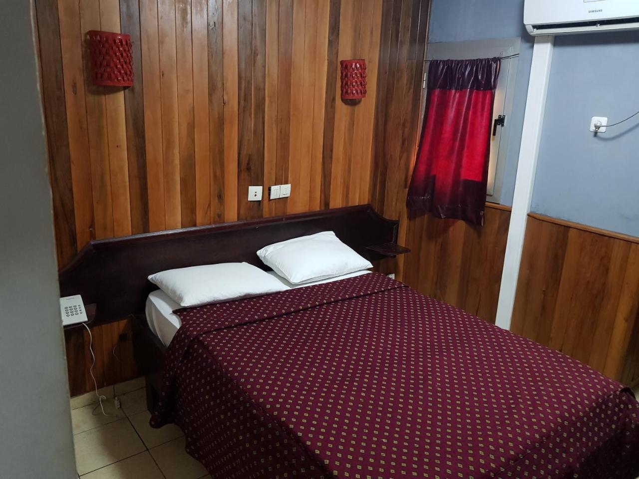 SAFFANA hôtel Douala Exterior foto