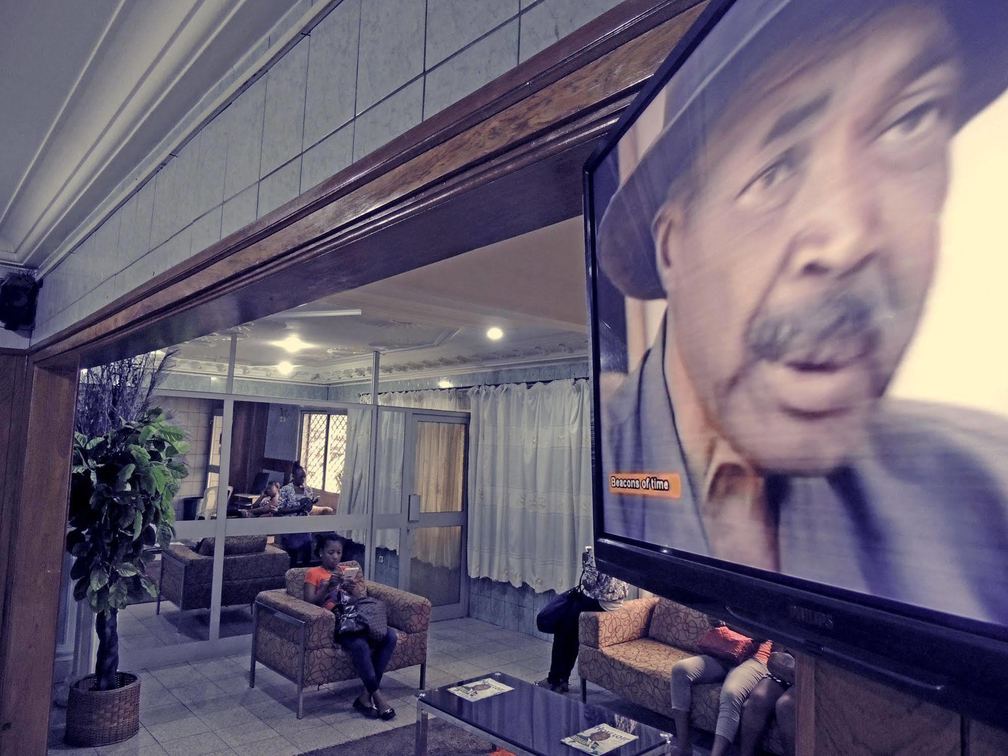 SAFFANA hôtel Douala Exterior foto