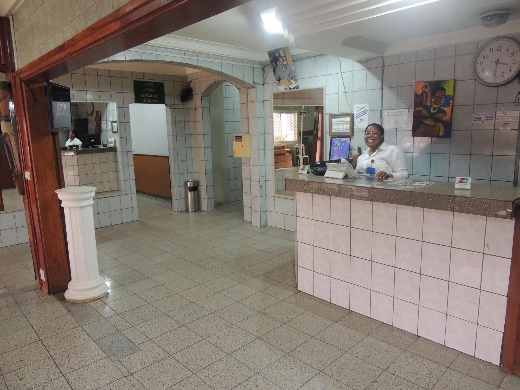 SAFFANA hôtel Douala Exterior foto